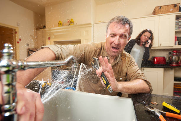 Best Water damage restoration experts  in Maricopa, CA